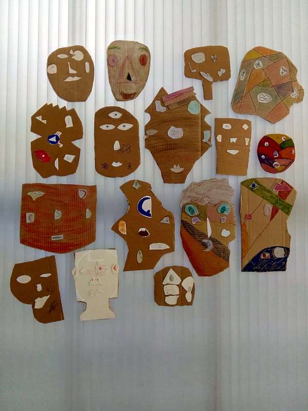 <h6>Máscaras inspiradas em Picasso</h6>
					<h5>EB Salgueiro</h5>
					<h6>4ºG | 2017/2018</h6>